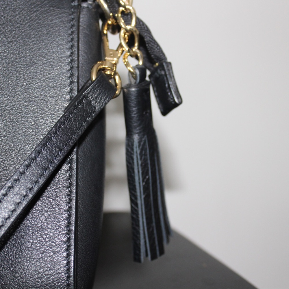 Valentino- leather crossbody - Picture 4 of 8